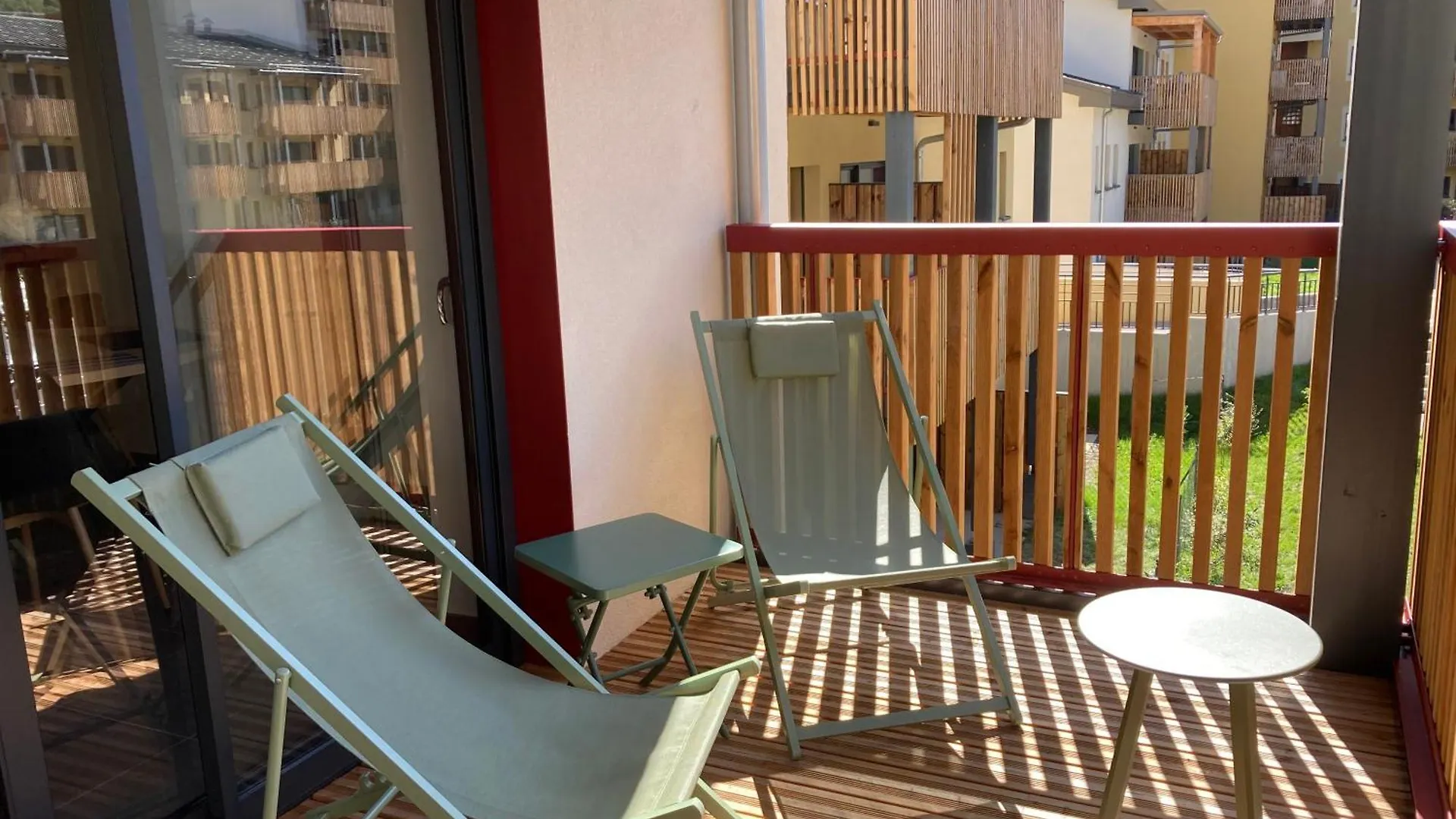Le 206 Appartement Moderne Et Cosy-Terrasse -Centre-Parking-Wifi Bourg-Saint-Maurice Frankrijk